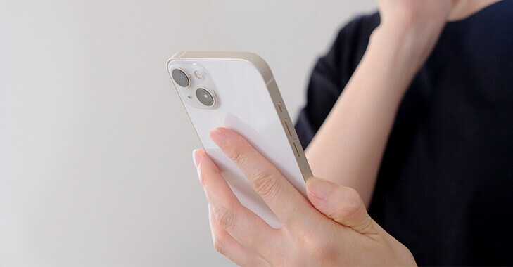 リフレーミングコラム ～かけない選択をした電話と後悔～