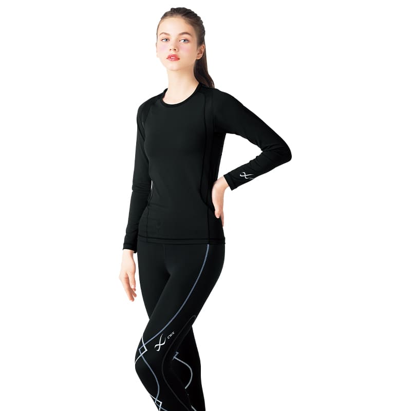 ＜CW-X＞肩が動かしやすくなる機能性トップス