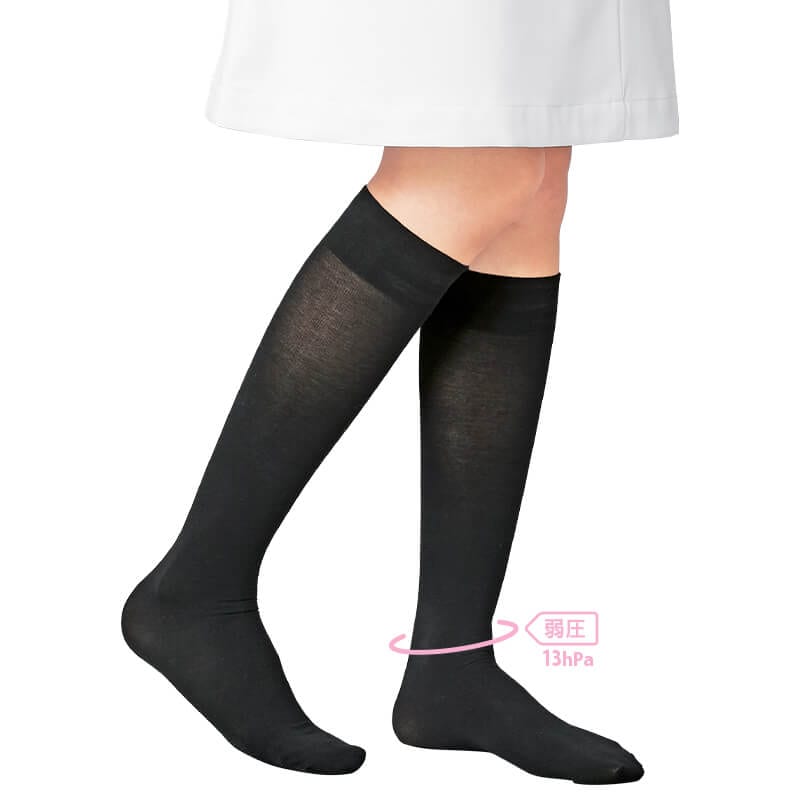 ＜SABRINA＞ストッキングのような着圧ハイソックス