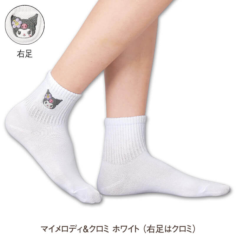 ＜サンリオキャラクターズ＞ロゴ刺しゅうショート丈ソックス