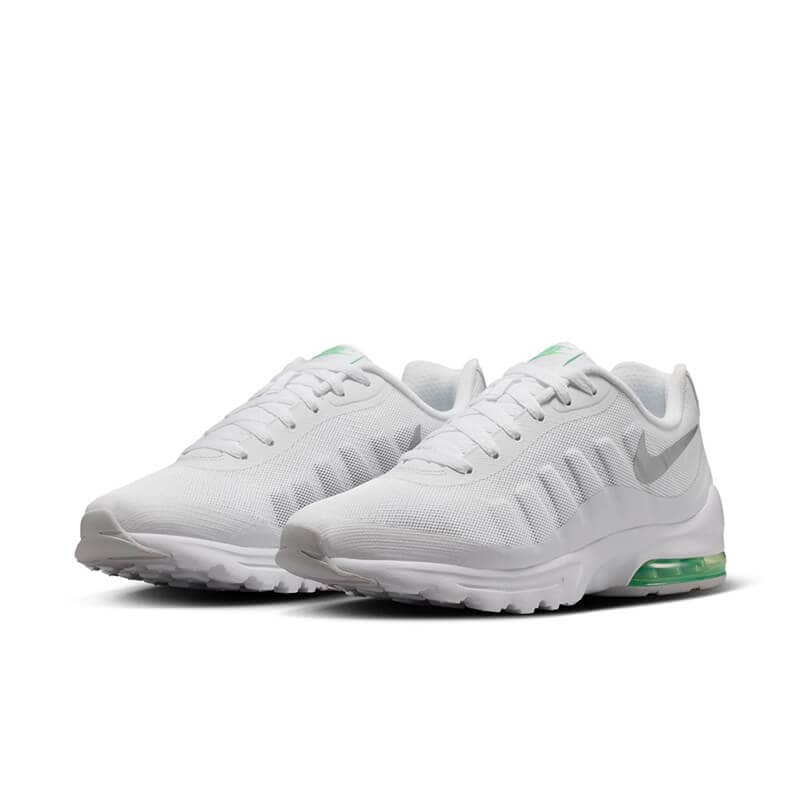 <ナイキ>AIR MAX INVIGOR