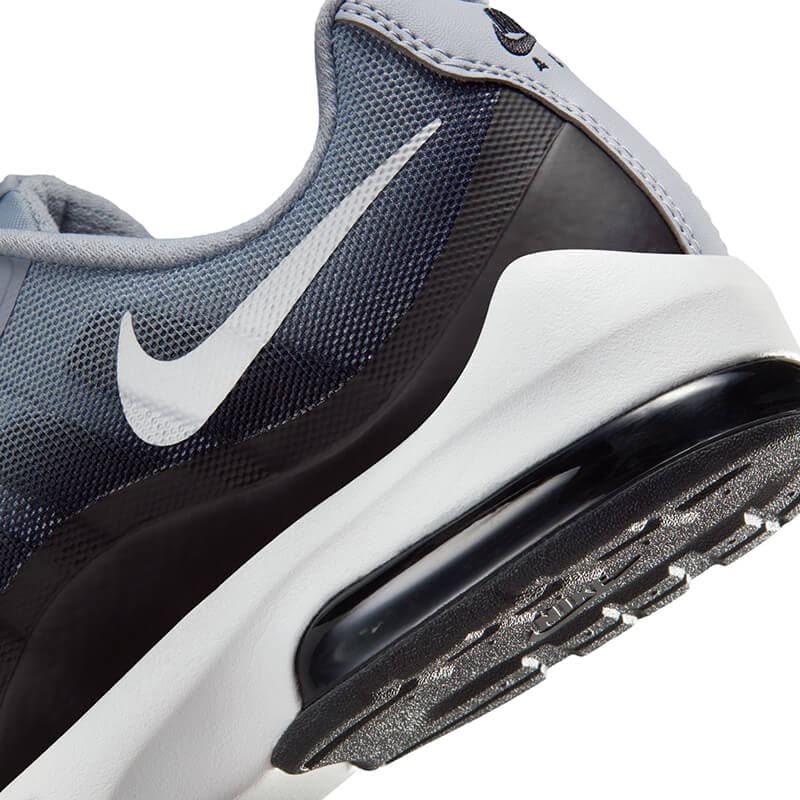 <ナイキ>AIR MAX INVIGOR