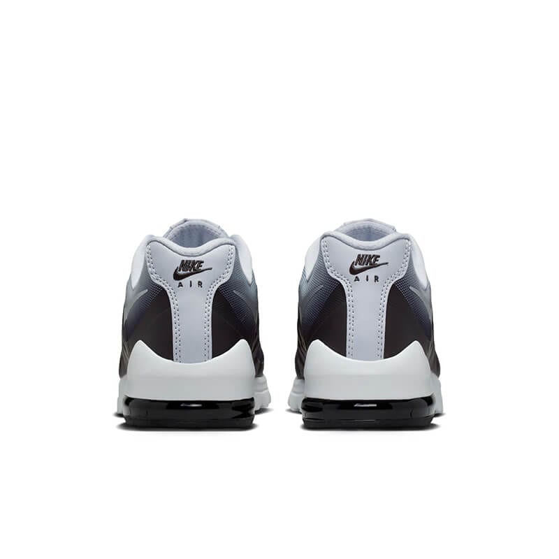 <ナイキ>AIR MAX INVIGOR